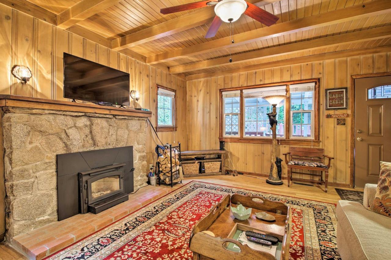 Vintage Snow White Cottage About 2 Miles To Village! Lake Arrowhead Exterior foto